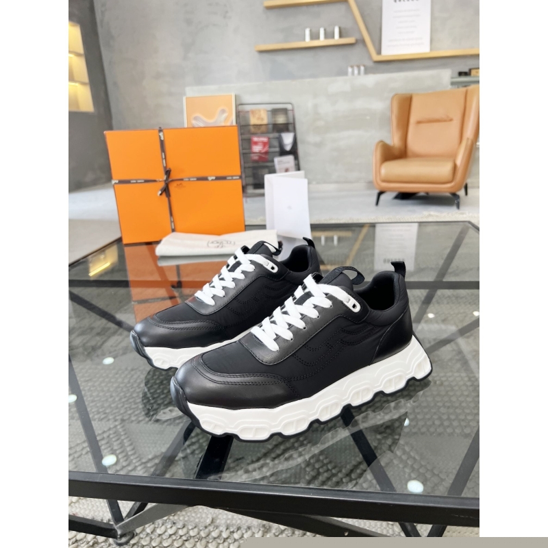 H**mes sneakers